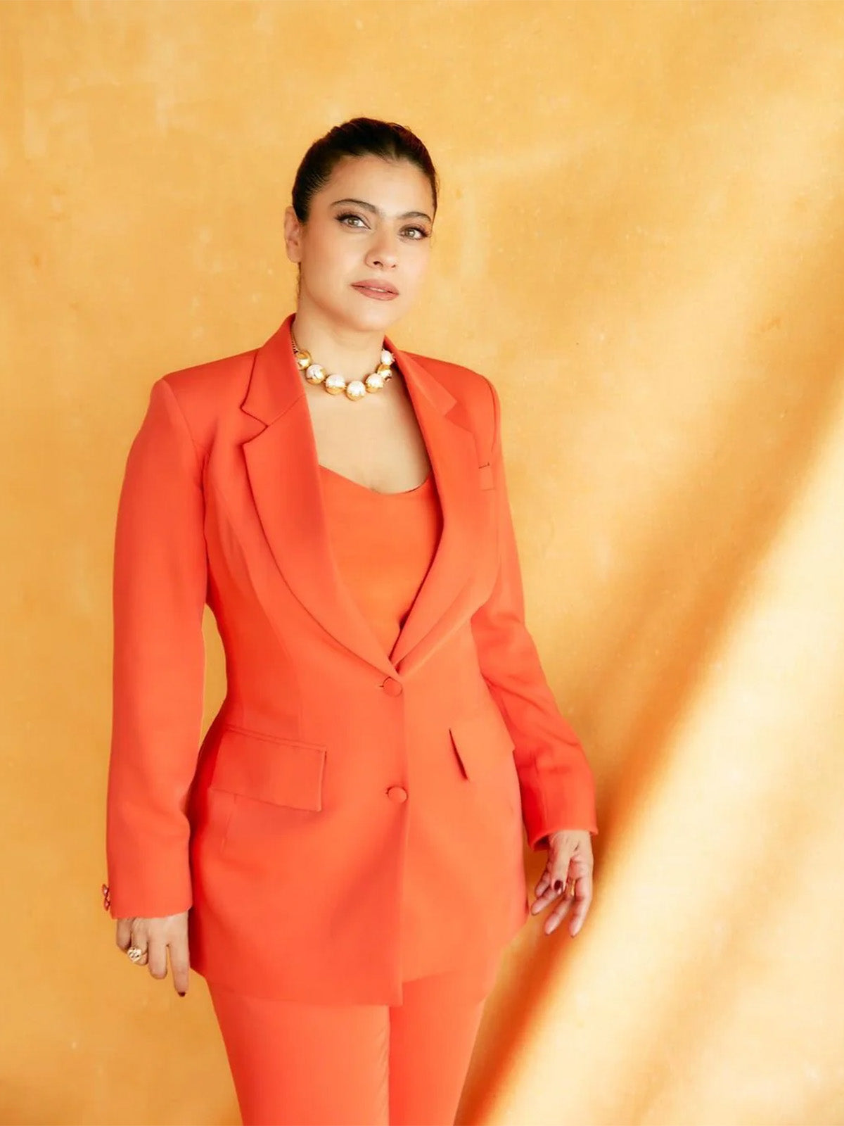Kajol Devgan in Dune Choker