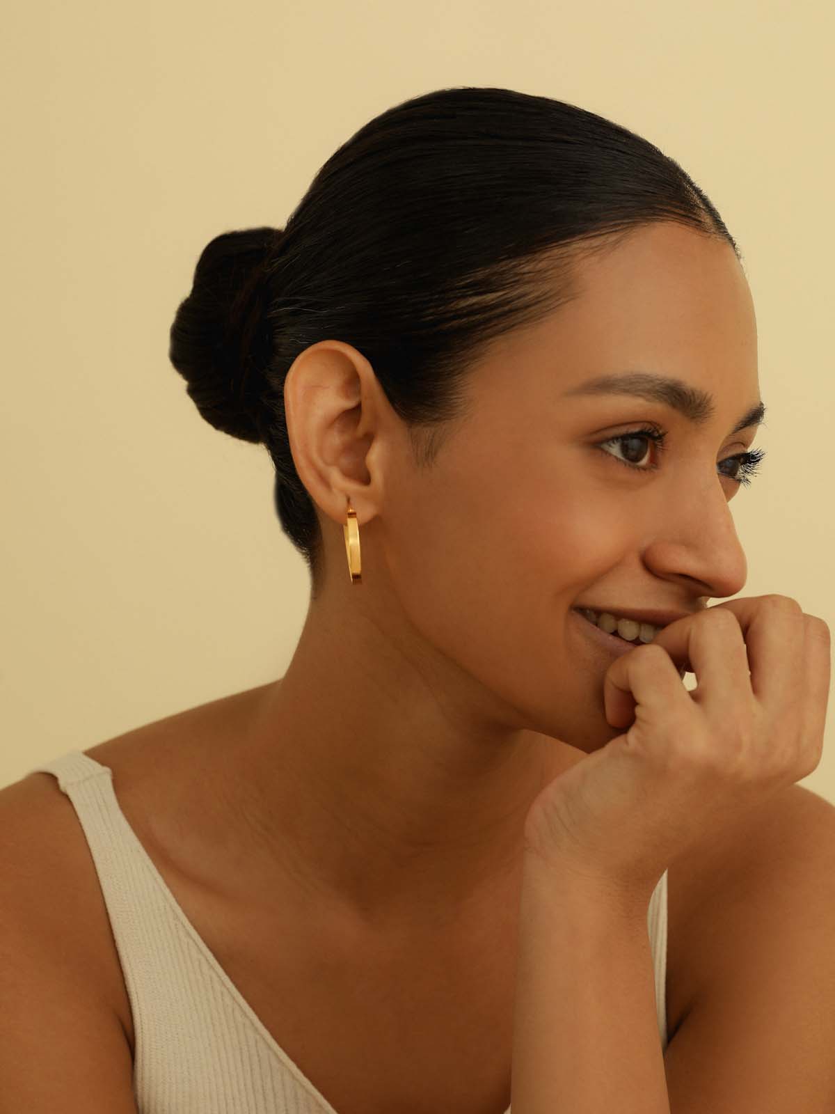 Serenity Tapered Medium Hoop Earrings