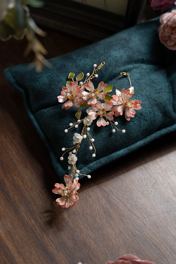 Sakura Heart Haathphool