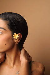 Single Lily Earcuff