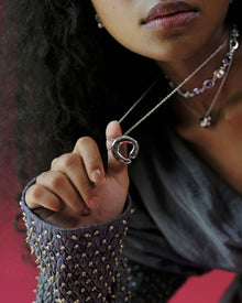  Luna Core Pendant