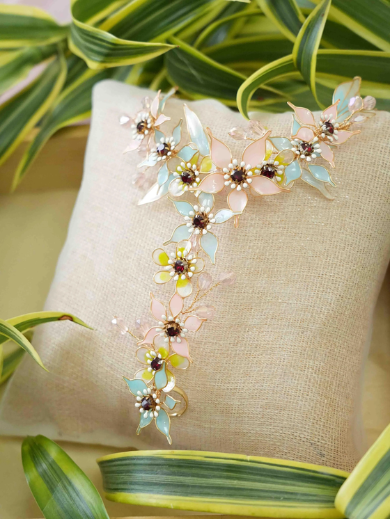 Sakura Bloom Haathphool