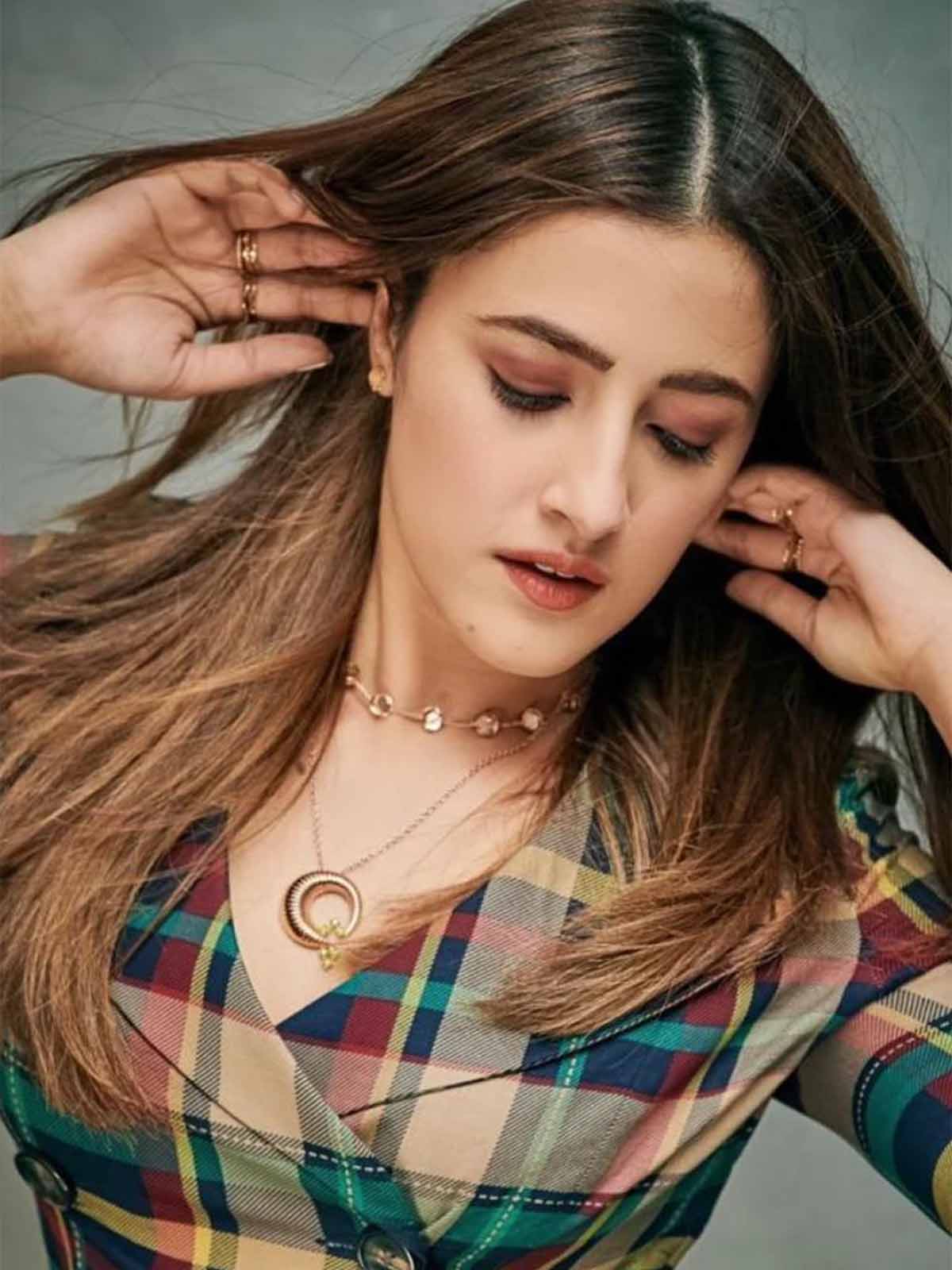 Nupur Sanon In Moana Pendant