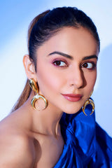 Rakul Preet In Copa White Drop Earrings