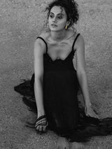 Tapsee Pannu in Square Bi-Color Studs