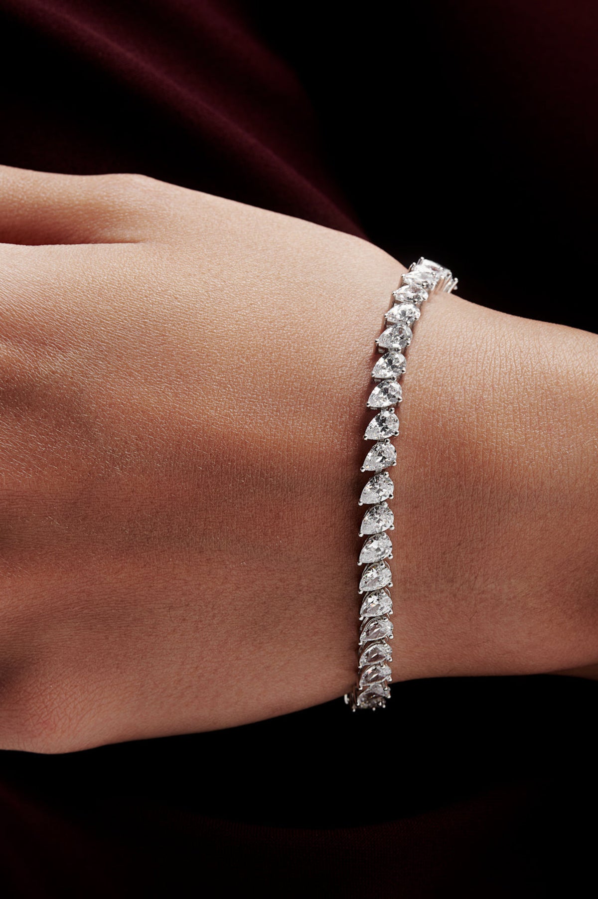 Pear Shaped Solitaire Tennis Bracelet
