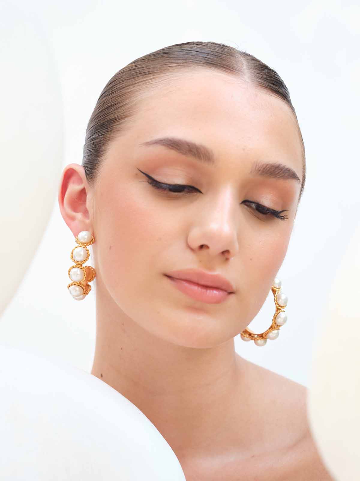 Pearl Line Hoops