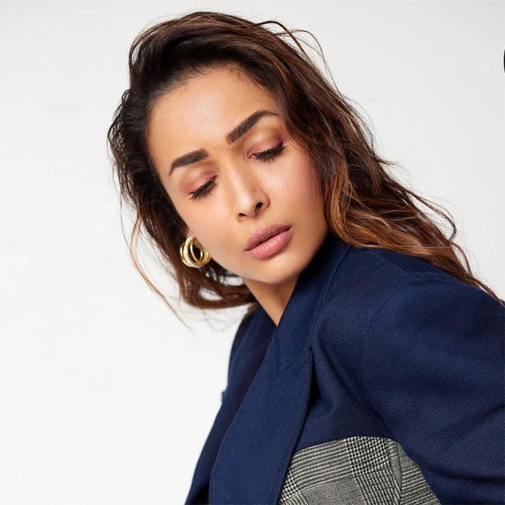Malaika Arora in Little Pearly Hoops