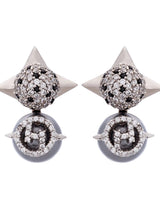 Grand Nova Pearl Drop Studs