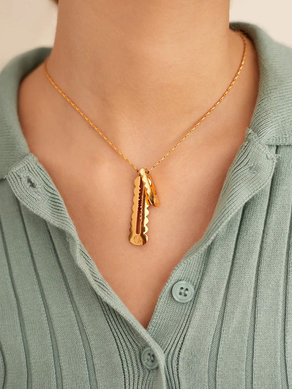 Grazer Scallop Necklace