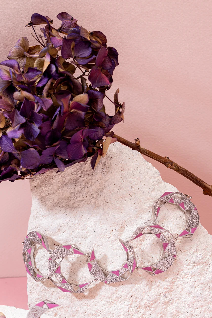 Croissant Twist Statement Choker
